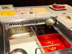 -海底捞火锅鲜切牛肉主题店(长寿路店)