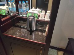 -清能·清江酒店(夷陵广场CBD中心店)