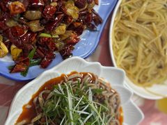-洪霞餐馆
