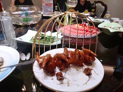 招牌玻璃乳鸽-临海鱼港