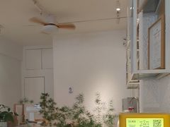 -Cafe on warm(丹霞店)