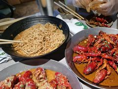 -巴厘龙虾·榜首油焖大虾(音乐学院·沿江酒馆店)