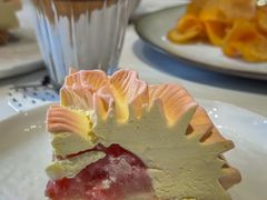 -潮一不贰·法式甜品·生日蛋糕·西式简餐(外滩店)