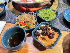 -湊湊火锅·茶憩(东城万达店)