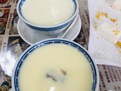 -周大娘牛乳(旧寨古村总店)