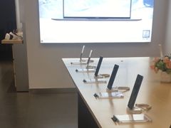 -华为授权体验店(中山公园来福士)