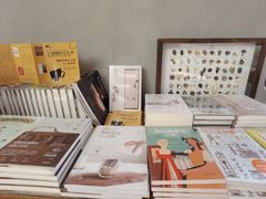 -二酉书店TOYOU BOOKS