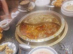 -沸炉重庆老火锅(军事博物馆店)