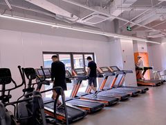 -乐刻运动(闵行永德路地铁站店)