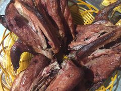 -海拉尔碳烤羊腿烤鸽子(吕营店)