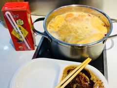 -百品聚旋转火锅(号外店)