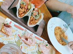 -Famous肥猫墨西哥音乐餐吧(五棵松华熙LIVE店)