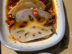 -万里闯关东铁锅炖菜馆(高新旗舰店)