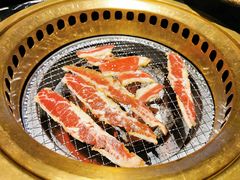 -山川小町·极番烧肉(新地假日广场店)