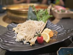 -湊湊火锅·茶憩(打浦桥日月光店)