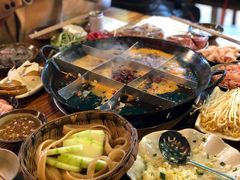 -岗上渣渣老火锅(两路口店)