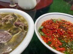 -汤锅大王(新平曹苏黄牛汤锅有限公司)