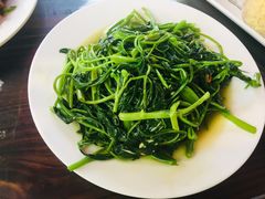 -琼大师东方烤乳猪(亚特兰蒂斯店)