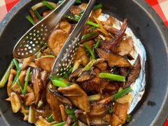 橄榄油炒三种蘑菇-西贝莜面村(上海百联西郊店)