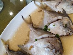 -天桥饭店·特色海鲜(金山嘴渔村店)