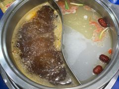 -马路边边·成都串串(翠柏路店)