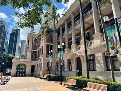 -香港大学