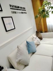 -HEYAN荷妍专业脱毛连锁机构