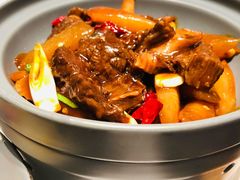 萝卜牛腩煲-鹿港小镇(悠唐店)