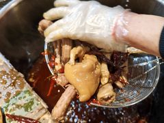 -三个四川人火锅(华联商厦店)