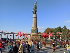 -人民防洪胜利纪念塔