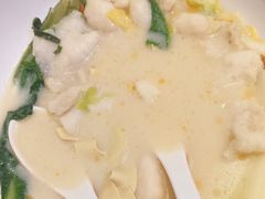 -小六鱼你.下饭酸菜鱼(益田假日广场店)