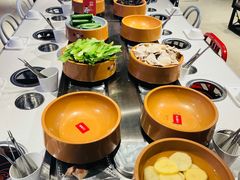 -龍歌自助小火锅(市北和达中心城店)