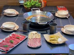 -由衷贵州酸汤牛肉火锅(新桥店)