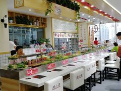 -逸山伍自转小火锅(纺织品店)