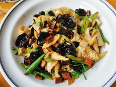 -旺角小渔村·海肠捞饭开创者(环山路店)