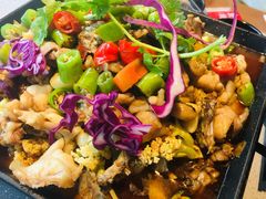 -炭亲炭火干锅(红谷滩莱蒙店)