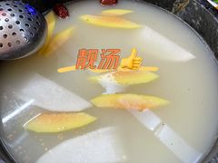 -墨脱石锅椰子鸡•海鲜糟粕醋(榆亚路店)