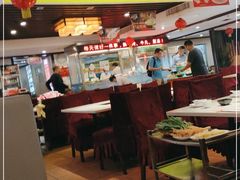 大堂-潮泰牛肉火锅 · 创于1992年(车公庙店)