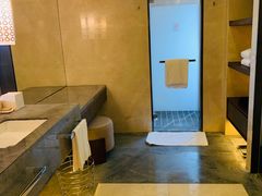 -舟山希尔顿酒店