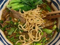 香辣牛腩面-食之六七·面(朝阳大悦城店)