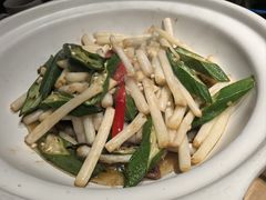 -巢爷老味(东方红店)