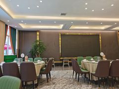 大堂-刘胖子家常菜·蹄花焖藕(兴业店)