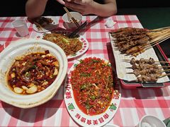 -辣小鲜·南昌大排档(船山路店)