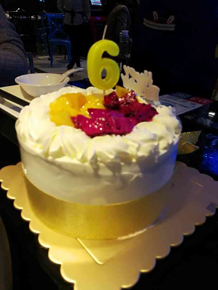 欧麦尔烘焙工坊(青年路店)-"蛋糕很好吃冰淇淋的味道也不错!