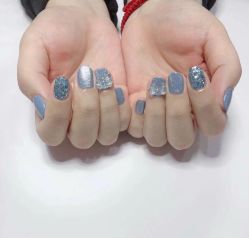 -莉娜美睫·穿戴甲