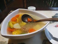 -蔼若春.传承三十年云南菜(金碧公园店)