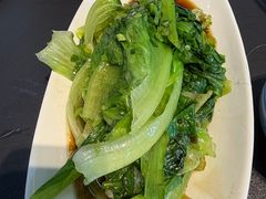 -老码头黑皮肘子锅包肉熏酱水饺(文政街店)