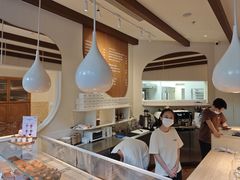 -VERIE BAKEHOUSE