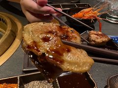-铭牛烧肉·和牛海鲜自助(高新月牙湖店)