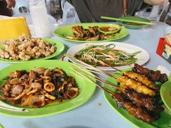 -明记烧鱼美味店